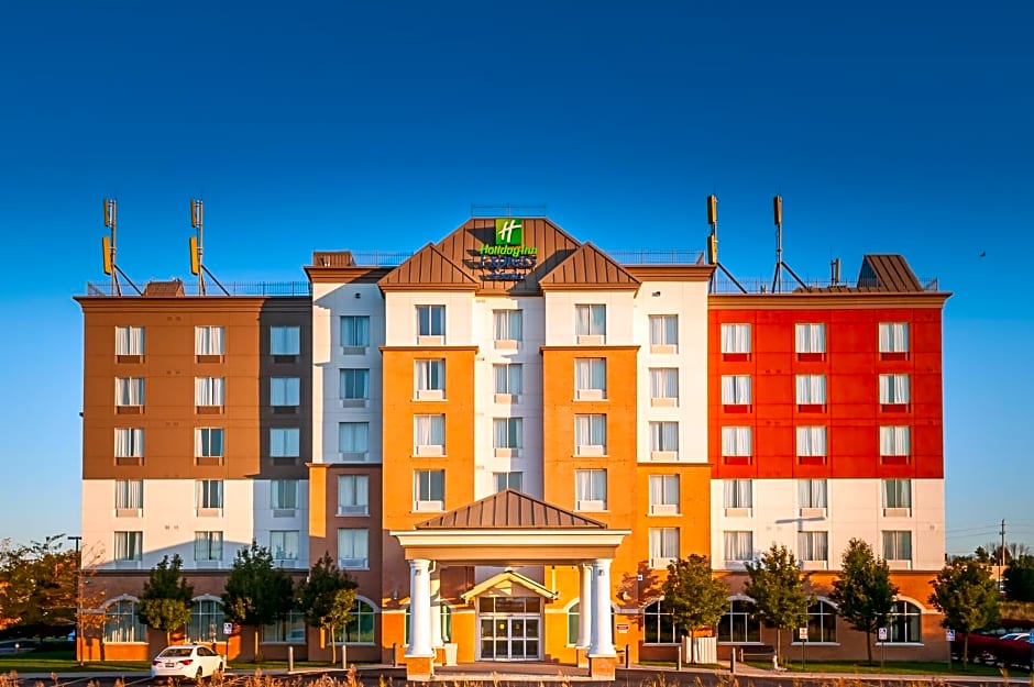 Holiday Inn Express Hotel & Suites Clarington - Bowmanville