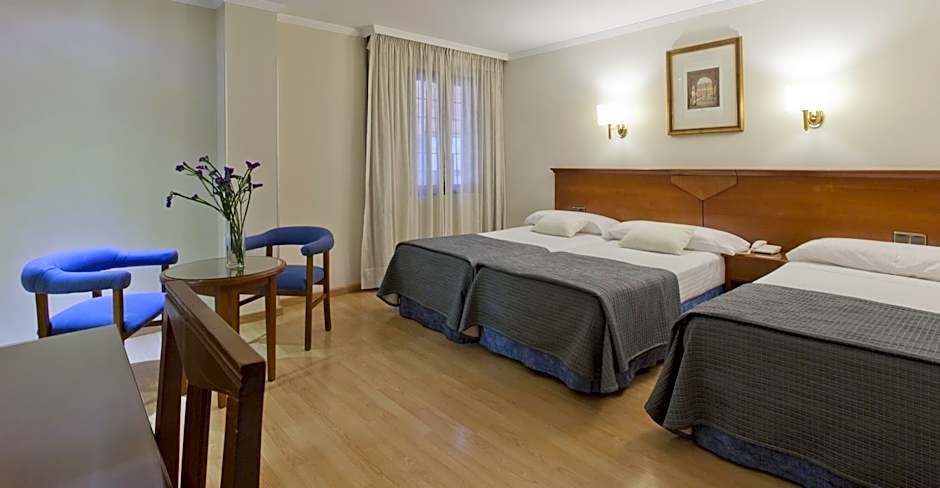 Hotel Alixares
