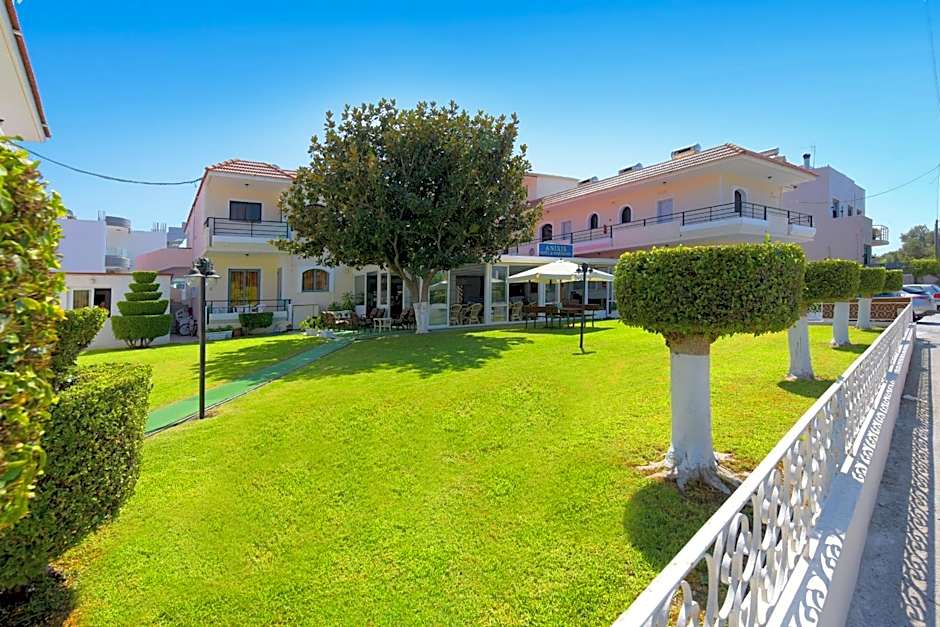 Anixis Hotel & Apartments