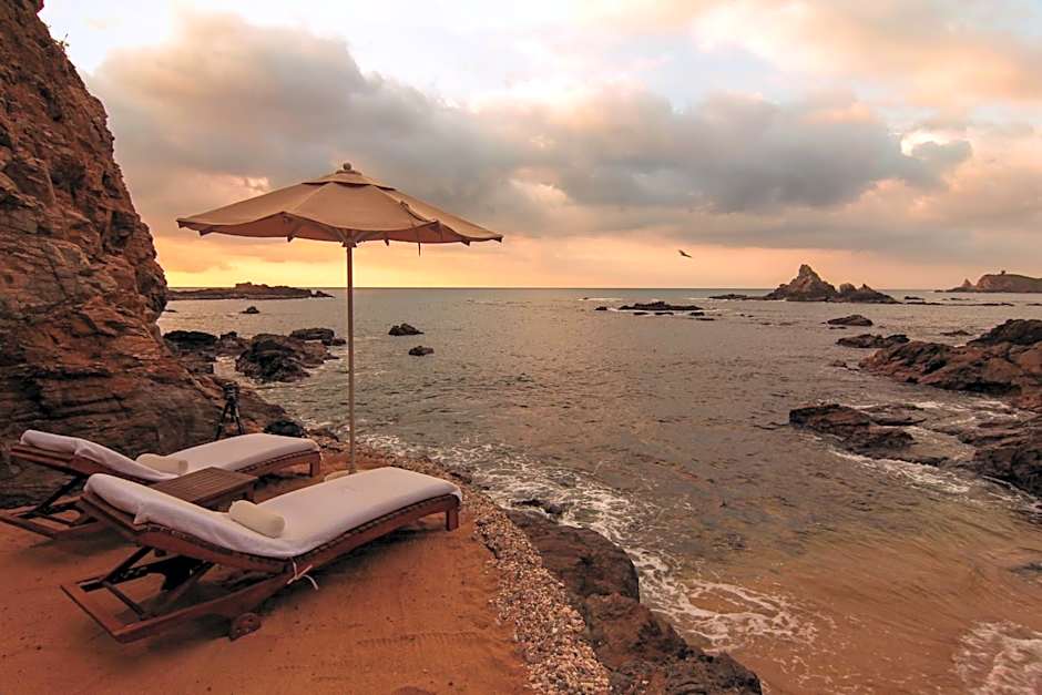 ZOA Hotel - Adults Only