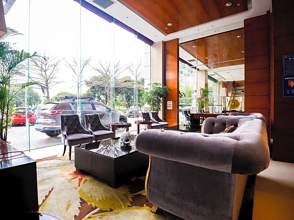 Leisure Hotel