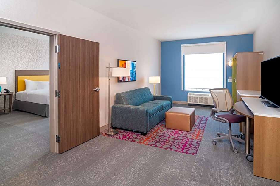 Photo 1 of 5 of 1 King Bed Suite, Hearing/Mobility Accessible