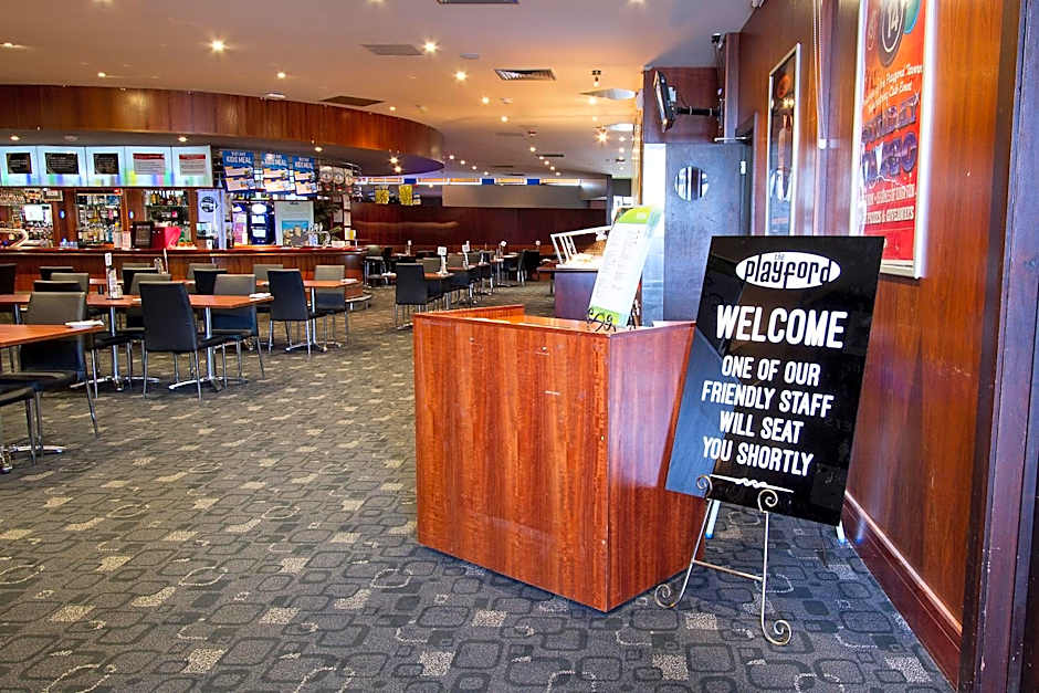 Nightcap at Playford Tavern