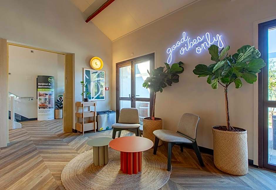 B&B HOTEL Blois Nord Vallée Maillard