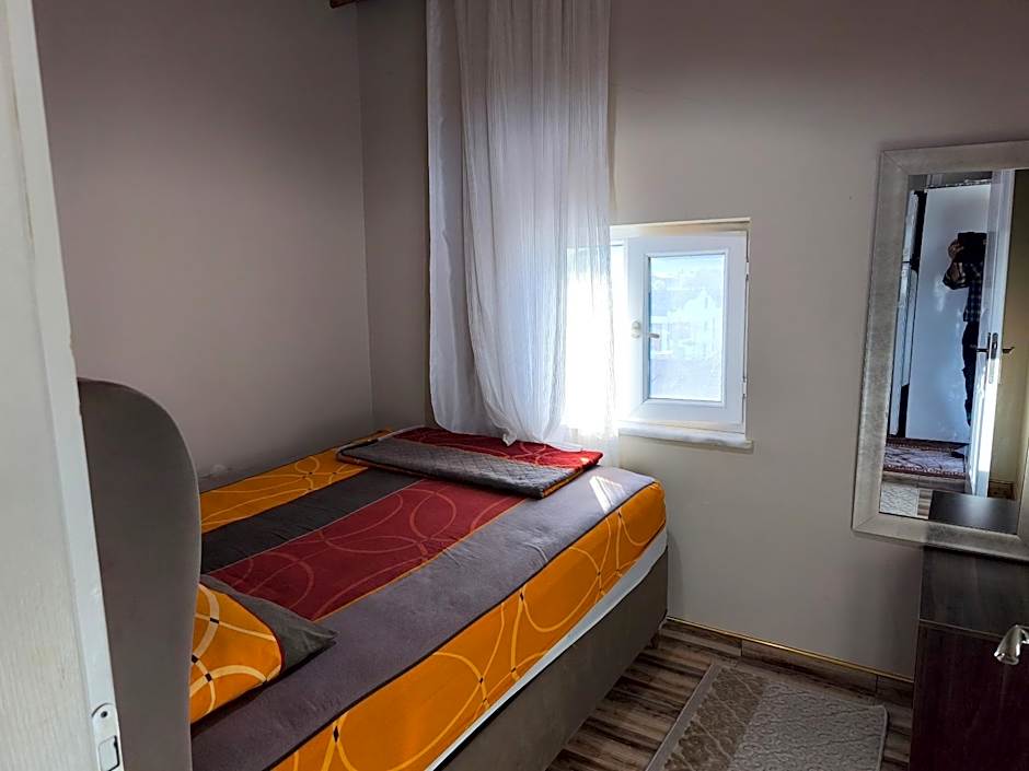 Sağlık Apart Pansiyon