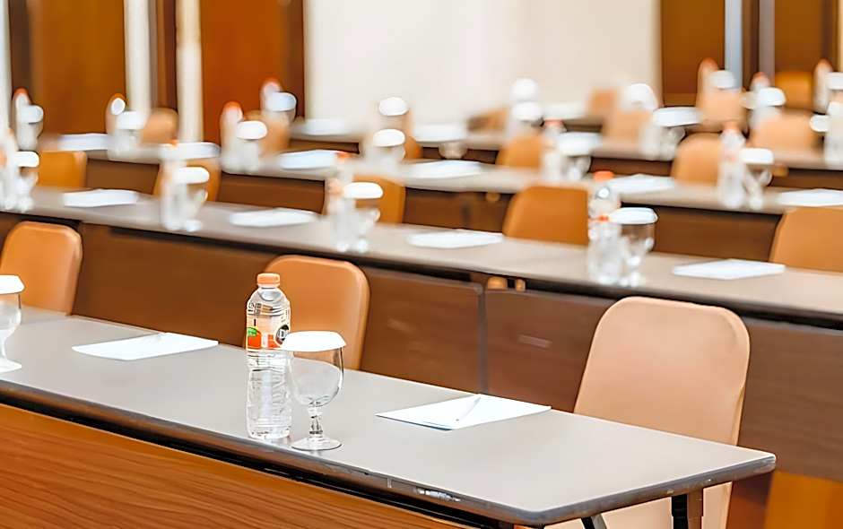 Ascent Premiere Hotel and Convention