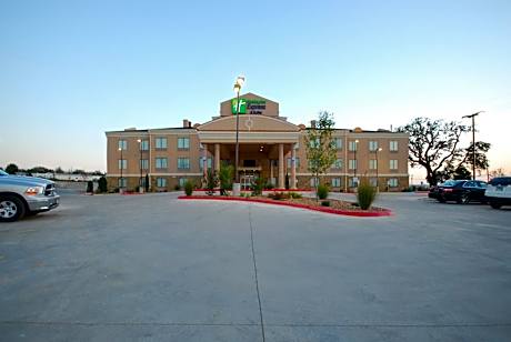 Holiday Inn Express & Suites Gonzales By IHG