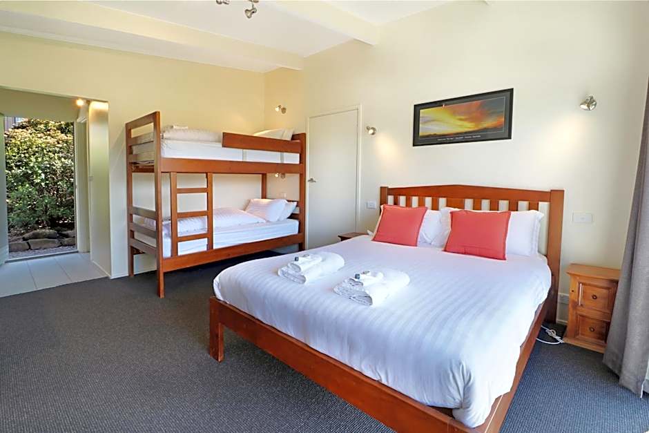 Off Mountain Accommodation