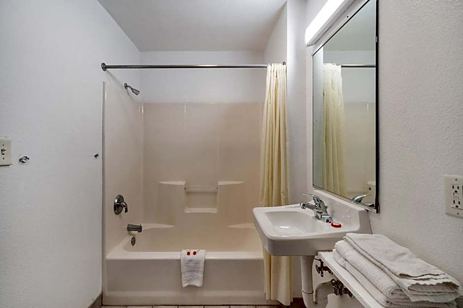 OYO Hotel San Antonio near AT&T Center