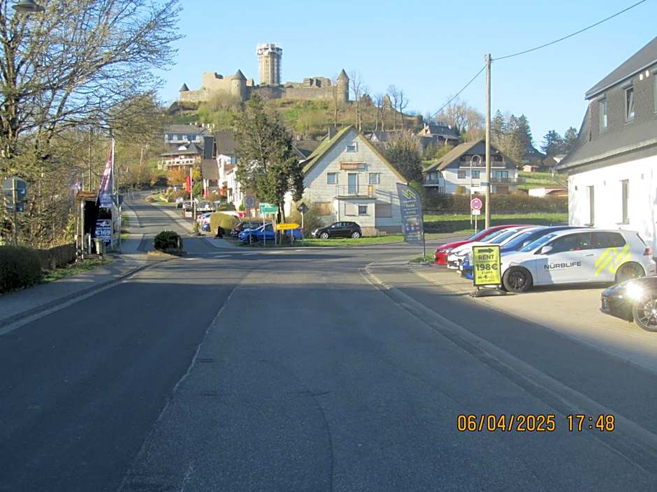 Hotel zur Burg Nürburg