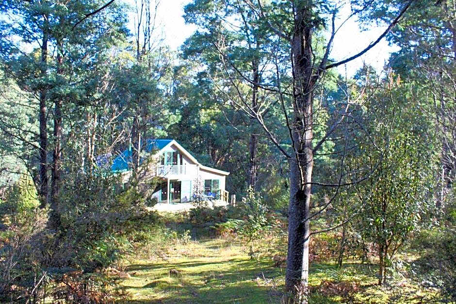 Huon Bush Retreats