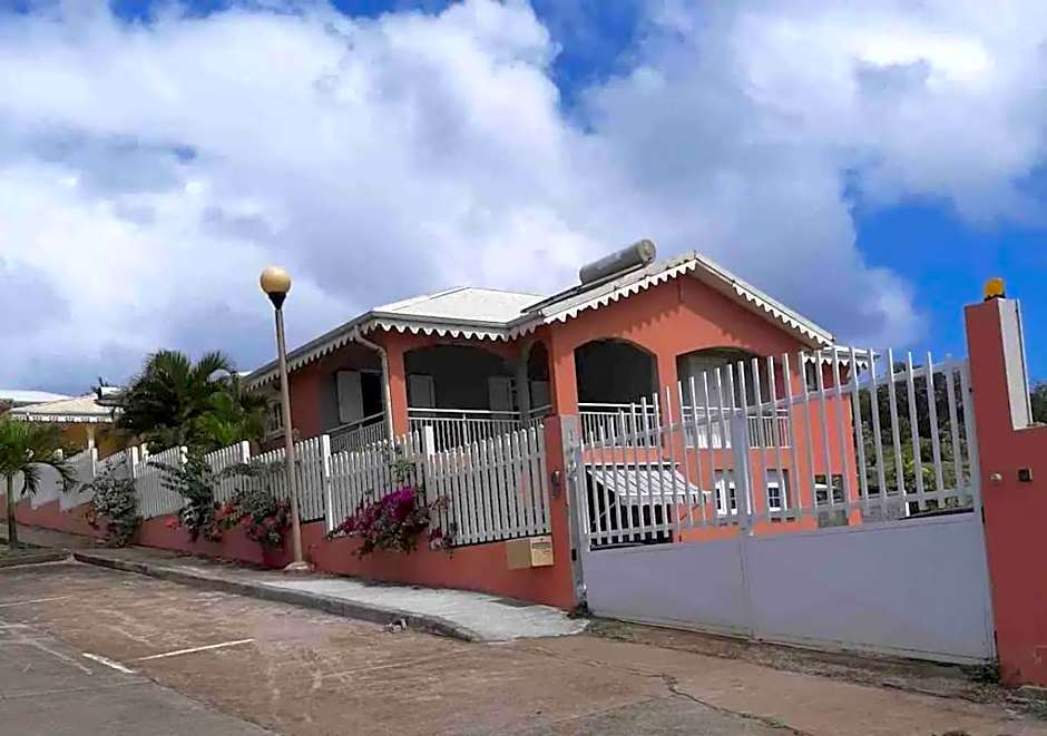 Les Tourterelles - Appartement vue mer & jacuzzi