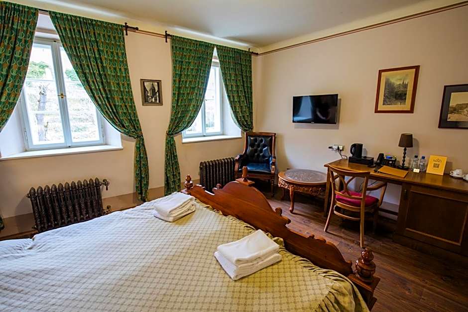 Hotel Edward Kelly