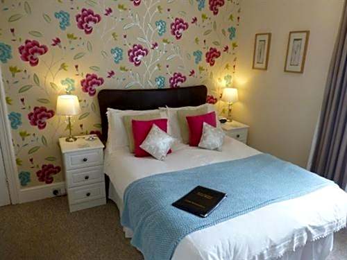 Bryn Derwen Guest House