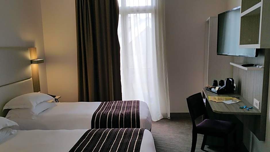 Brit Hotel de Grignan Vichy