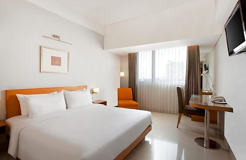 The Capital Hotel Surabaya