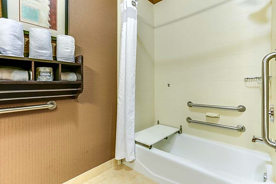 Holiday Inn Express Hotel & Suites Huntsville By IHG