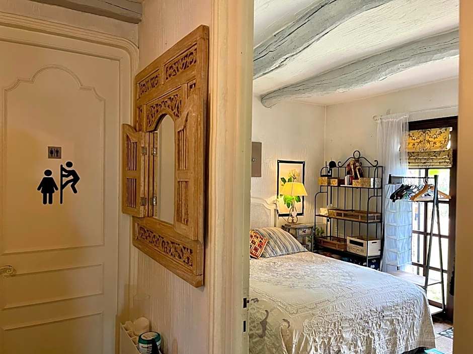 Photo 1 of 9 of Double Room with Shared Bathroom