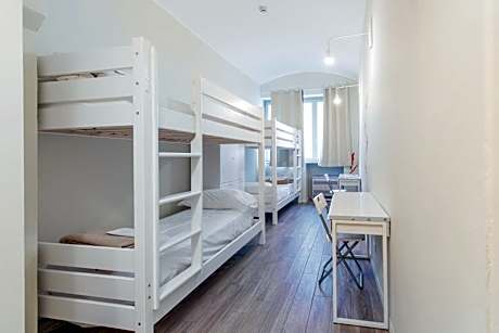 4-Bed Mixed Dormitory Room