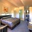 Twin Swans Motel