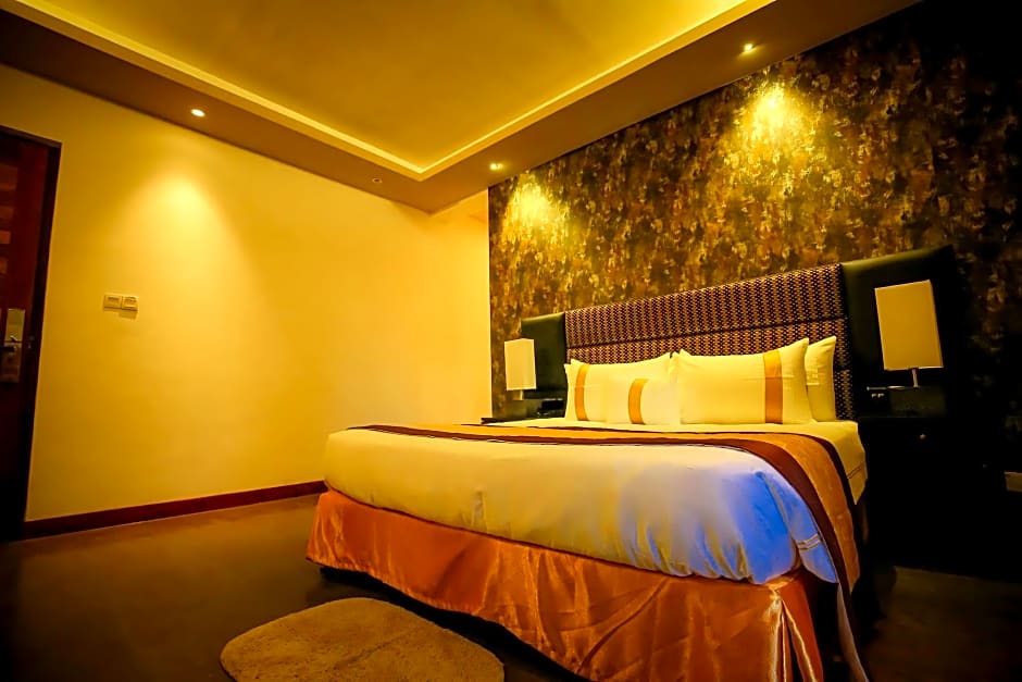 Golden Pearl Tangalle Beach