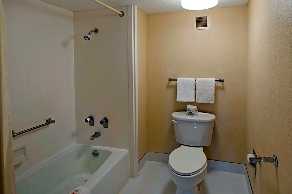 Americas Best Value Inn Forest