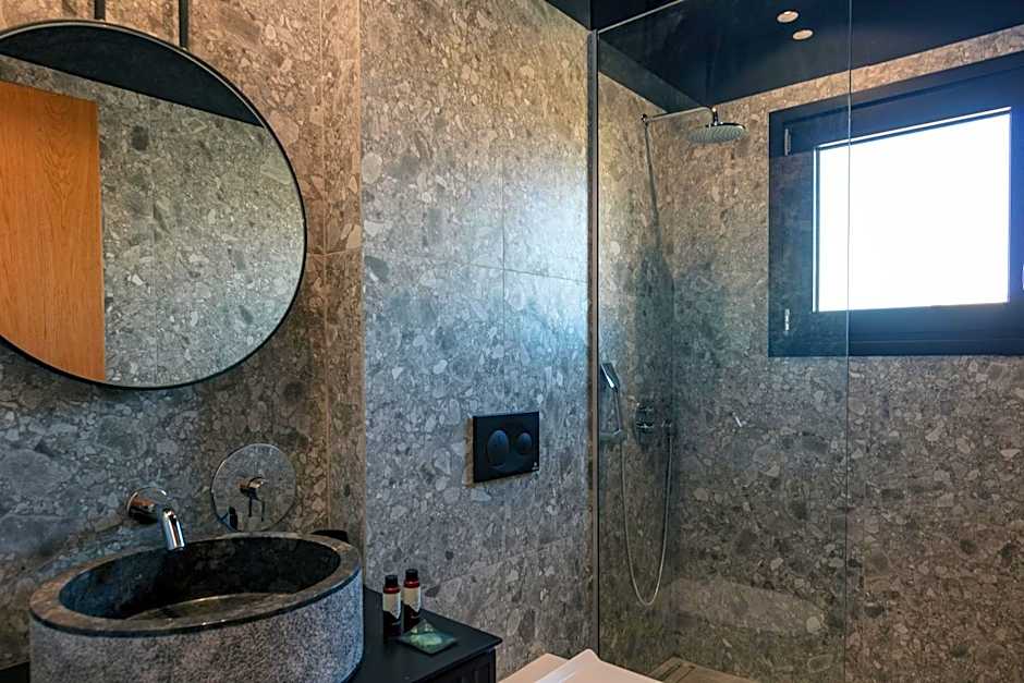 Chapter 02 Gallery Suites