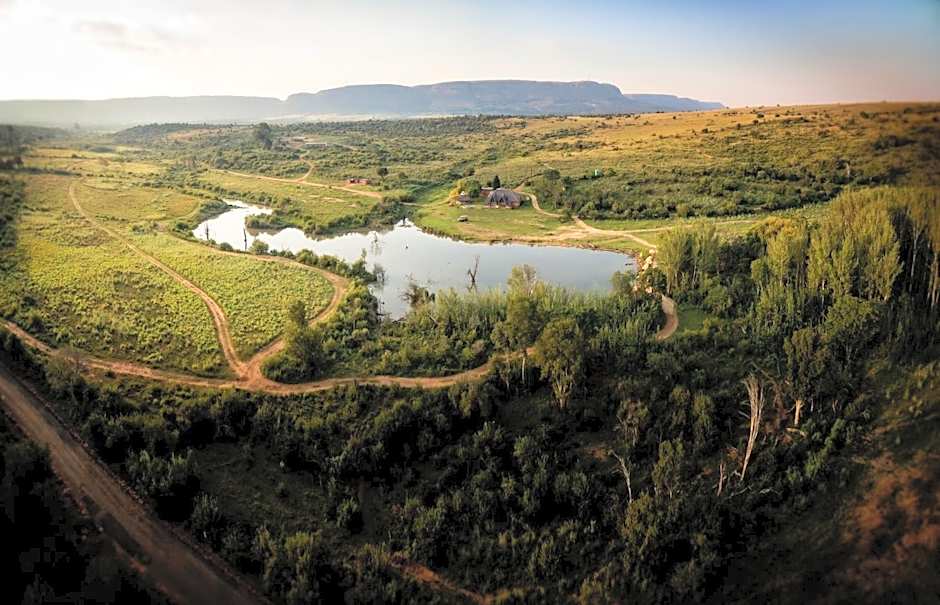 African Hills Safari Lodge & Spa