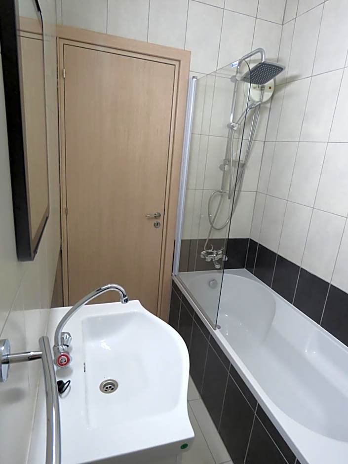 Polyxeni Hotel Apartments