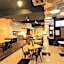 Berry Biz Hotel
