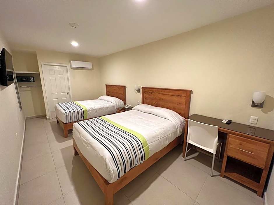 Hotel Baja