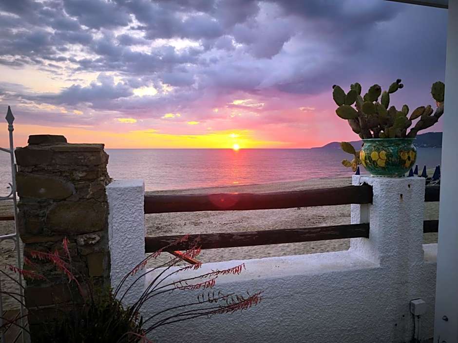 Hotel e Residence Il Faro Acciaroli