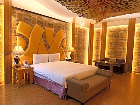 1-Bed Superior Double Bedroom