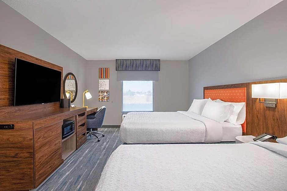 Hampton Inn By Hilton & Suites Muncie