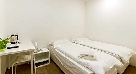Twin Sharing Room