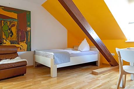 Single Room with Queensize Bed and Private External Bathroom