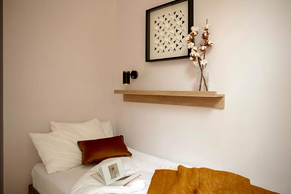 Bob W London Olympia