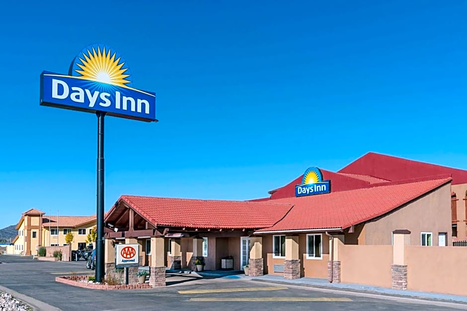 Days Inn by Wyndham Grants