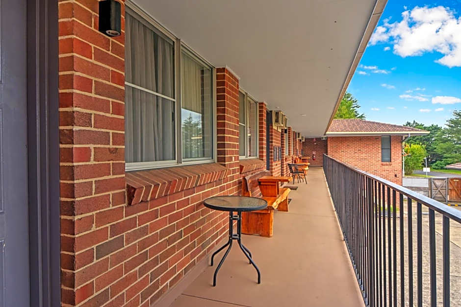 Pleasant Way River Lodge