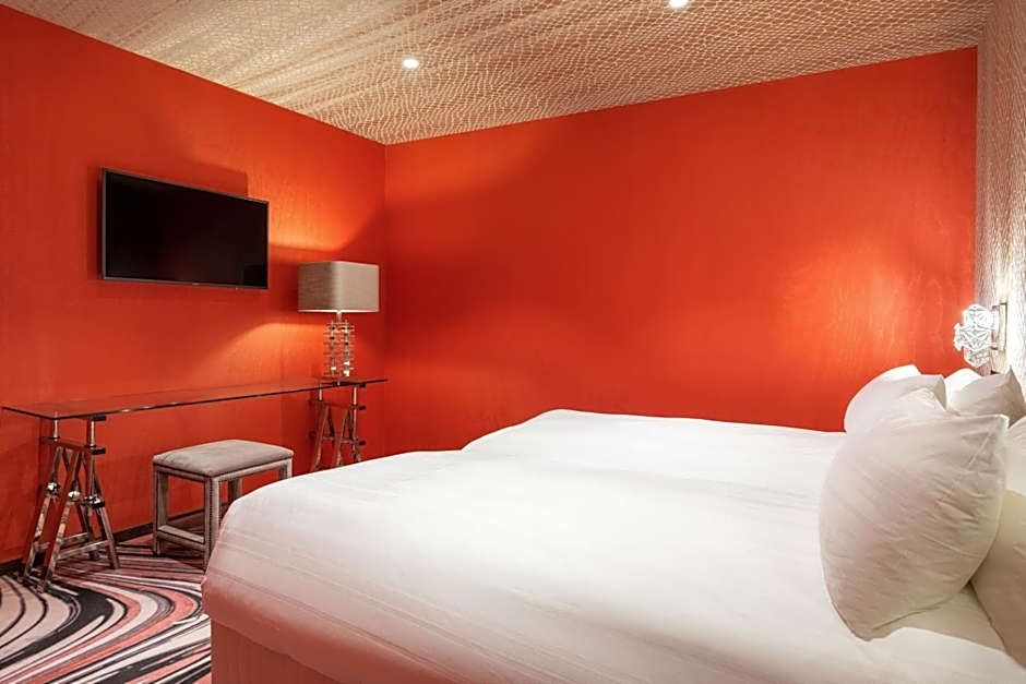 Apollo Hotel Amsterdam, a Tribute Portfolio Hotel