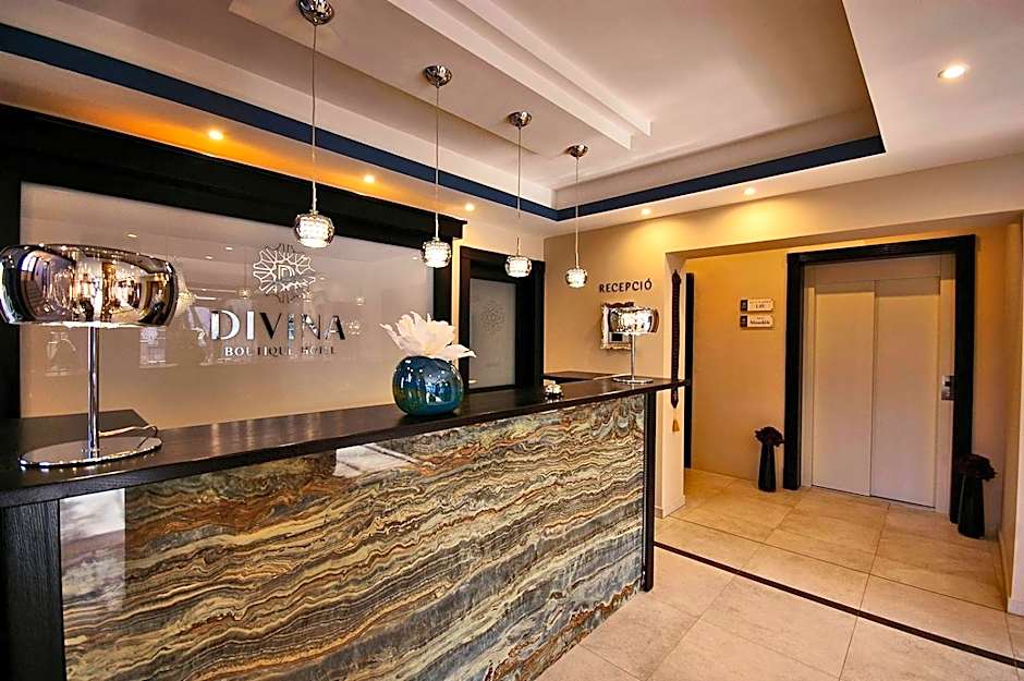 Boutique Hotel Divina
