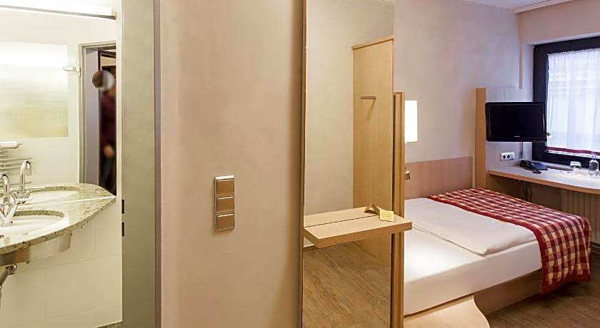 Centro Hotel Goya Wolfsburg, Trademark Collection by Wyndham