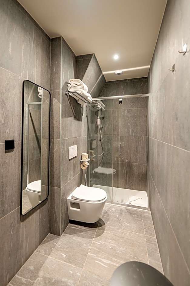 GREEN PARK HOTEL PARIS