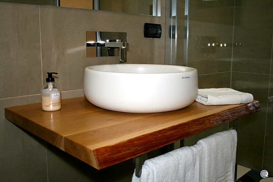 Punta Bianca Suite & Home Experience