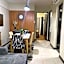 MaRoy Suites at Asteria Residences (Near NAIA with free Parking+Fiber Internet)