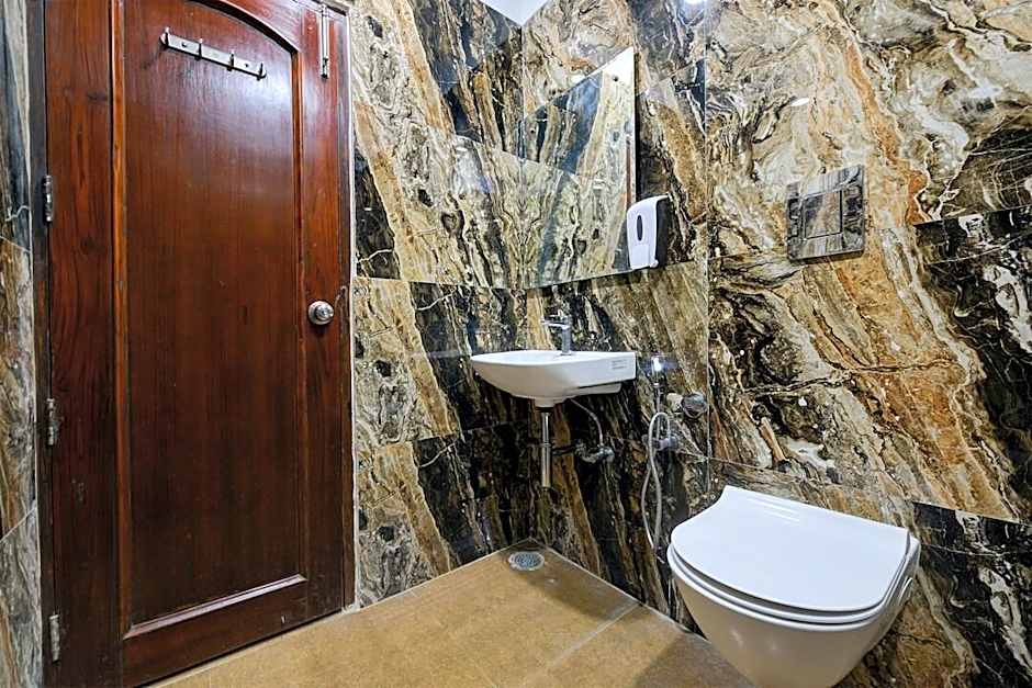 Hotel Legend International