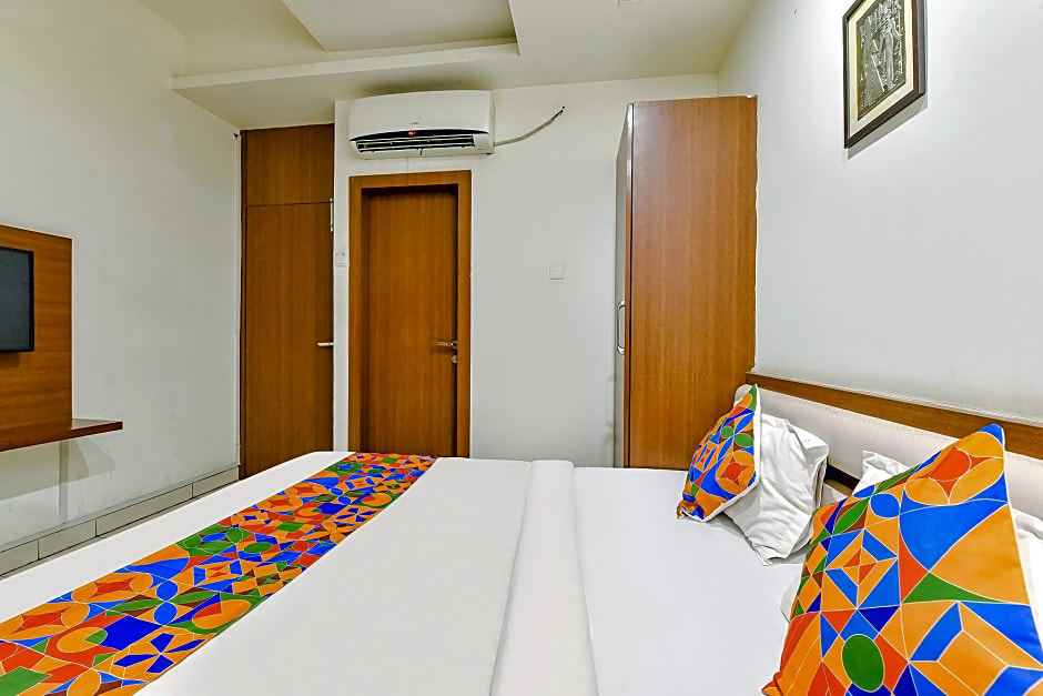 FabHotel Prime Square 36