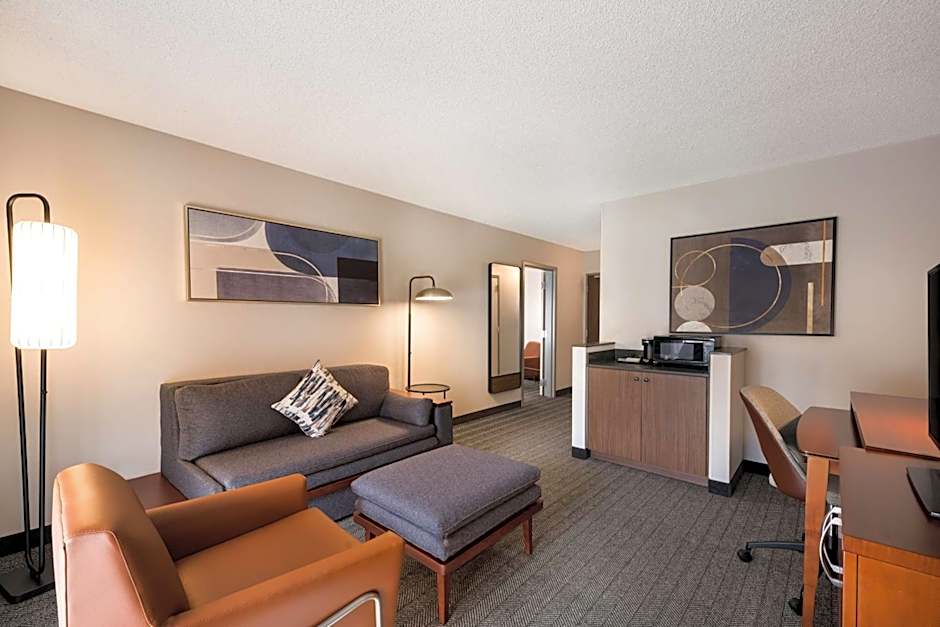 Sonesta Select San Jose Airport