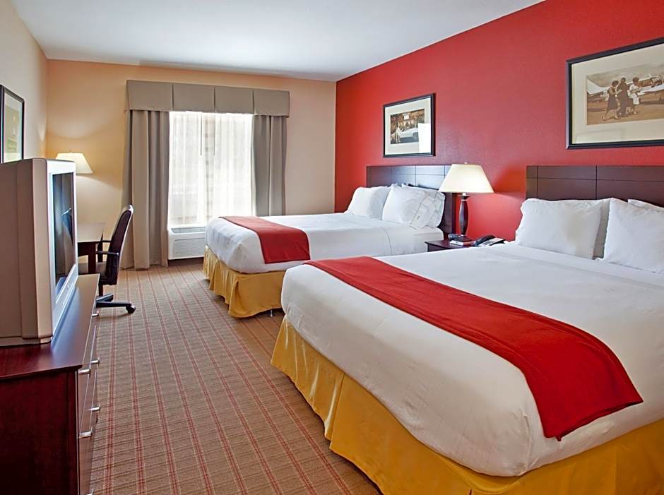 Holiday Inn Express Hotel & Suites Andover East 54 Wichita By IHG