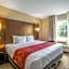 Comfort Suites Fishkill near Interstate 84
